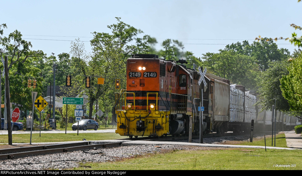 CPDR 2149 leading with the long hood forward